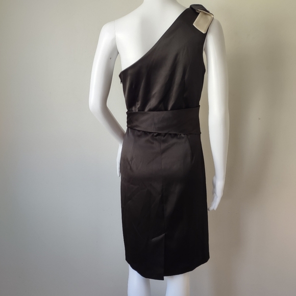 New MaxandCleo 6 one shoulder black midi dress - Picture 3 of 9